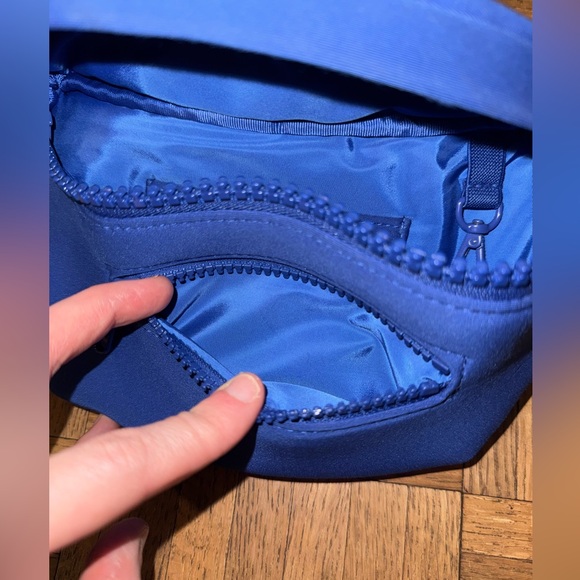 Dagne Dover Ace Fanny pack in deep sea blue - Picture 12 of 15